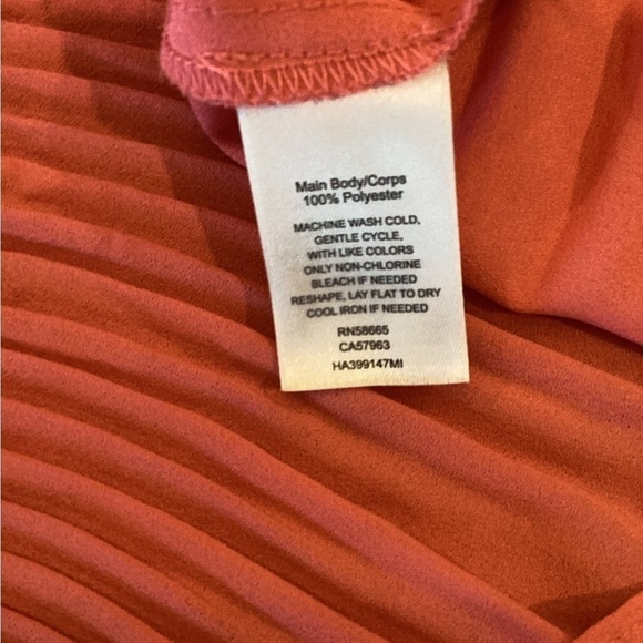 Halogen Pleated flowy long sleeve BLOUSE coral pink high neck top M - Picture 11 of 16